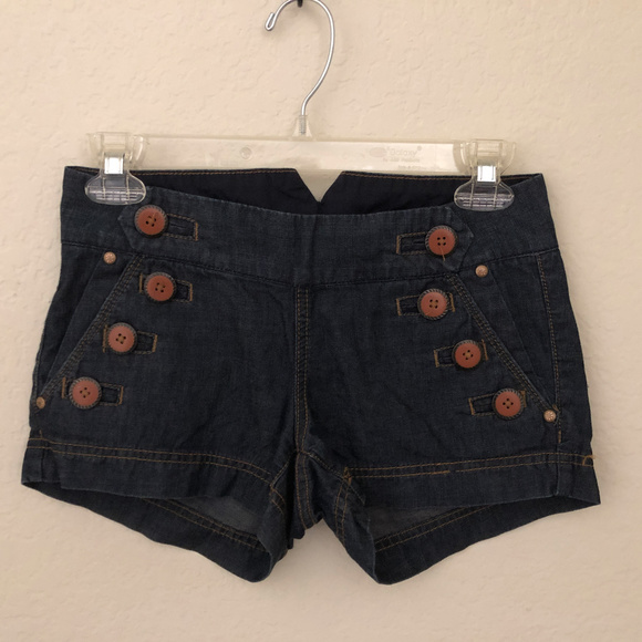 forever twenty one Pants - Forever Twenty One Button Up Shorts